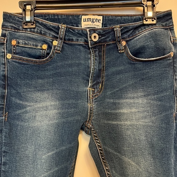UMGEE Distressed Dark Wash Mid rise Skinny Ankle Jean Women’s size 28 - Picture 5 of 10